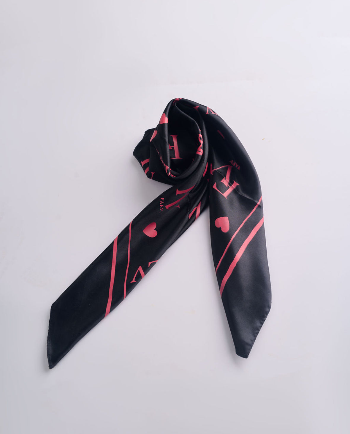 The FAEV scarf - Black & Pink