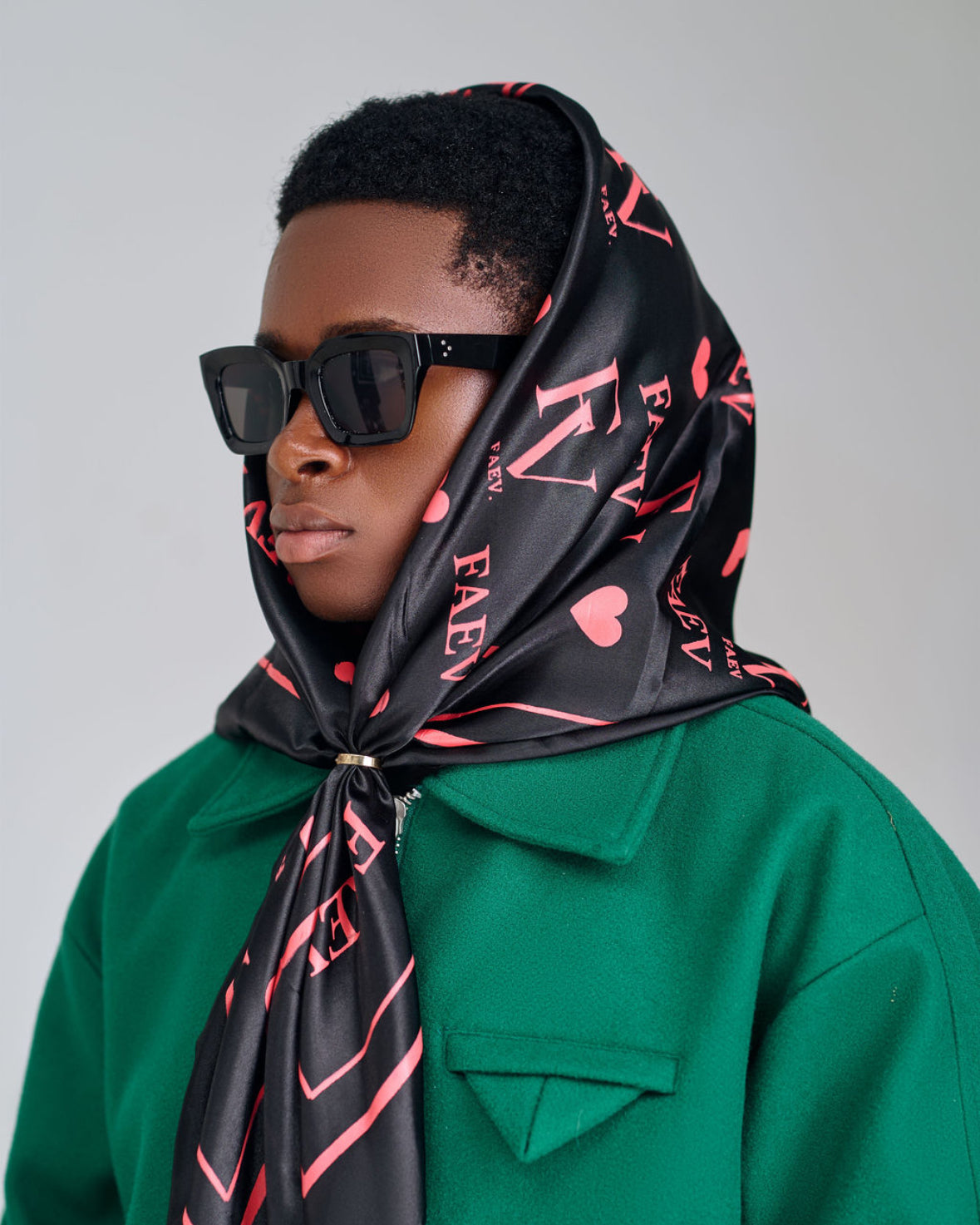 The FAEV scarf - Black & Pink